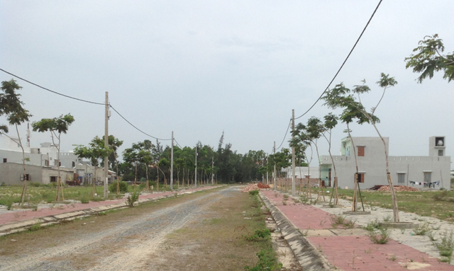 Tình trạng dư cung đối vơi các mặt bằng bán lẻ ở Hà Nội